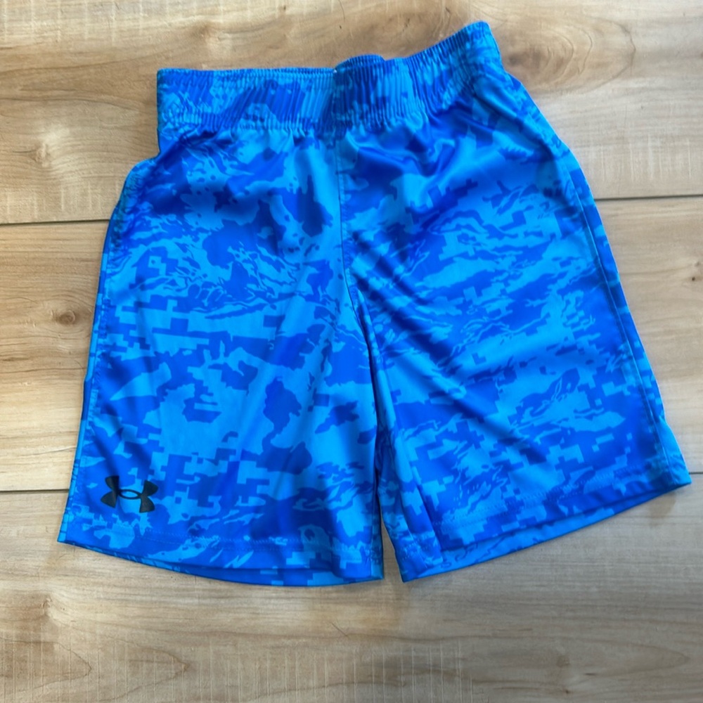 NWOT Under Armour Shorts